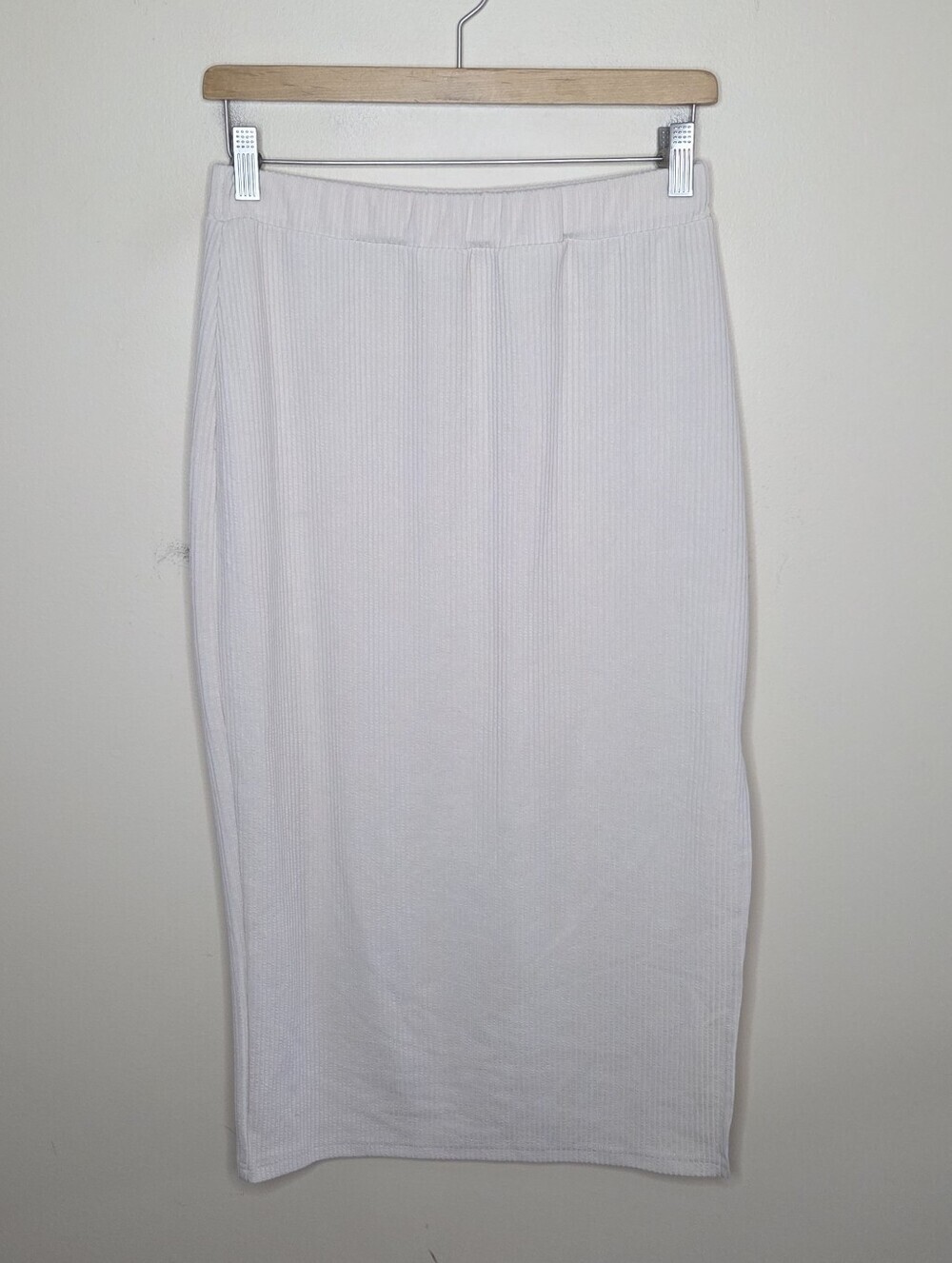 Shein Beige Ribbed Side Slit Midi Skirt Pull-on Elastic Waist Size Large 8/10